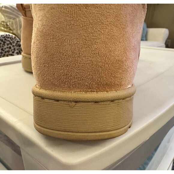 NEW SO Pink Lupita Short Boots Sz 8.5 Women Cozy Comfy Warm Outside - Picture 10 of 13